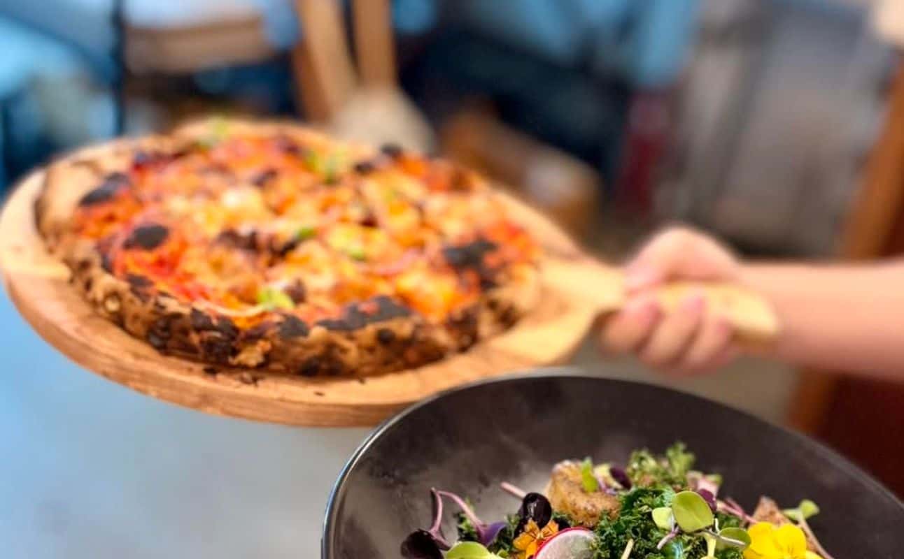 Manor Cafe & Restaurant