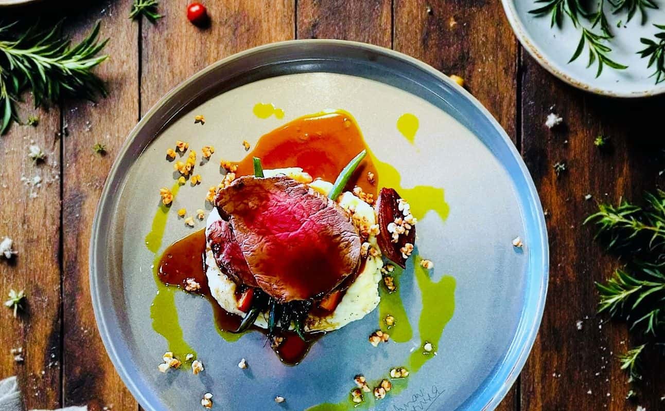 Town Tonic Cafe & Restaurant