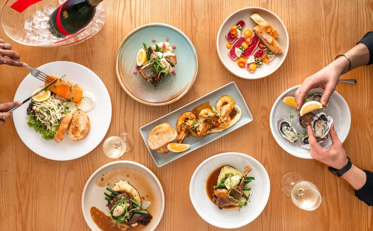 Enjoy New Zealand, European, Gluten Free options, Vegan options, Vegetarian options, Restaurant, Late night, Cafe, Highchairs available, Table service, Free onsite parking, $$$, Families, Kids, Groups and Special occasion cuisine at Strawberry Fare in Christchurch Central, Christchurch