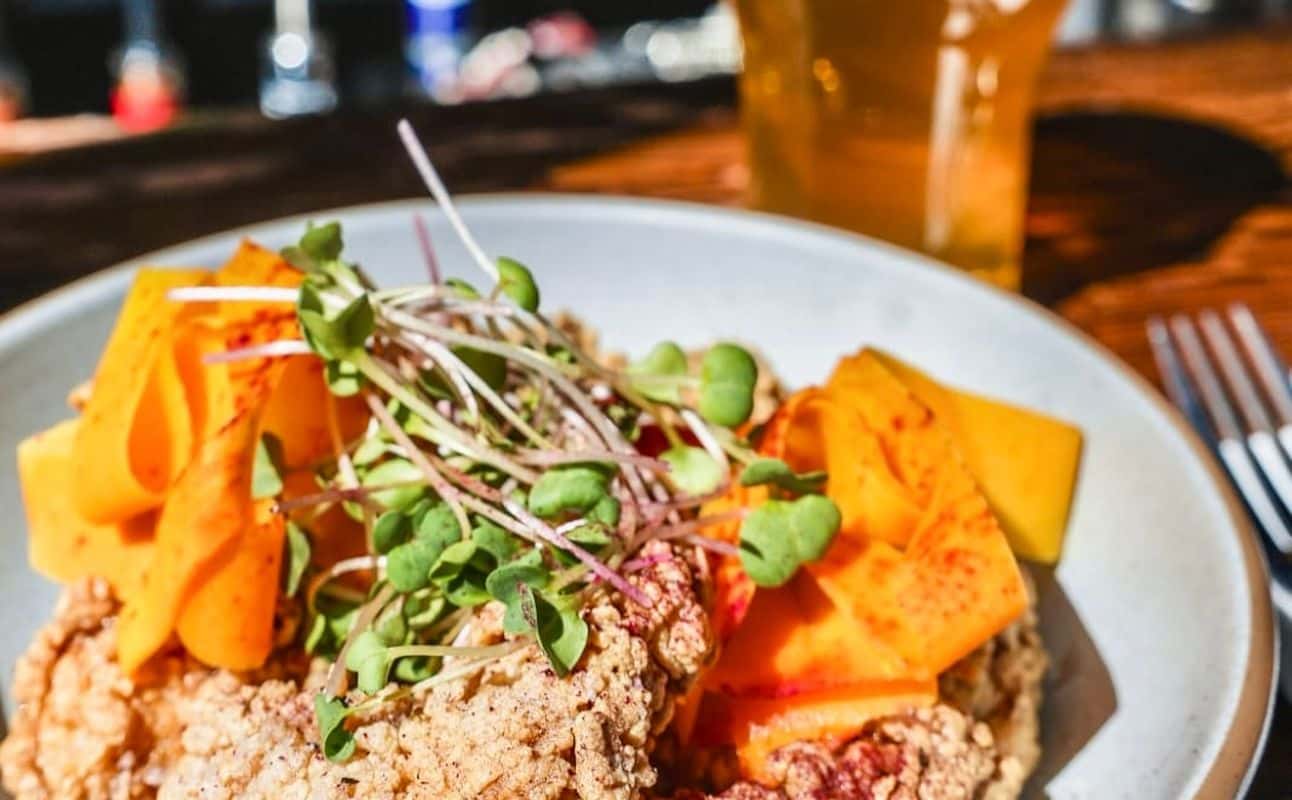 Enjoy Pub Food, Burgers, Small plates and Gastropub cuisine at Cascade Bar & Courtyard in Christchurch Central, Christchurch