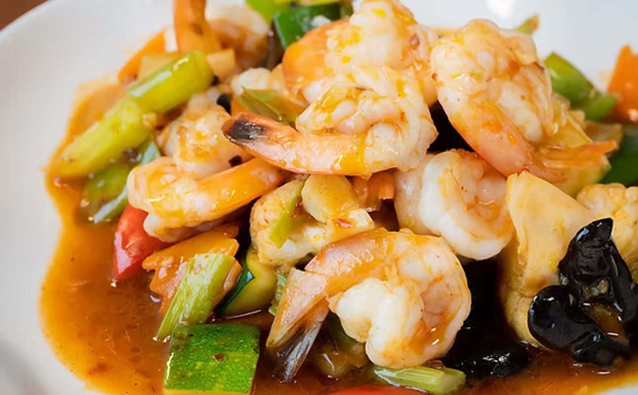 Enjoy Asian, Vegetarian, Chinese, Vegetarian options, Restaurant, Wheelchair accessible, Child friendly, Table service, Street parking, Non-smoking, Highchairs available, $$, Groups, Families, Business meetings, Hidden gems, Kids and Special occasion cuisine at The Phenix Chinese Restaurant in Rolleston, Christchurch